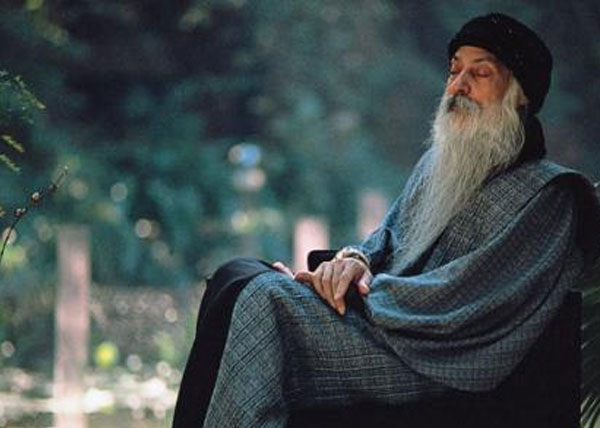 Osho - guru Recognise this guy? Be sure to watch the Netflix documentary Wild Wild Country, it's fantastic!