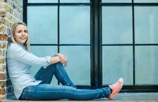 Helen Walker - superstar TLD client - photo by Nada Stankova