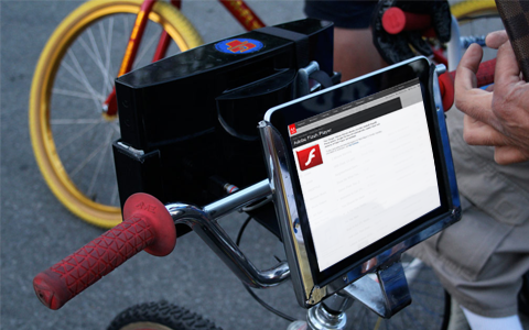 Flash doesn't work on the iPhone, the iPad, nor the iBike Flash doesn't work on the iPhone, the iPad, nor the iBike