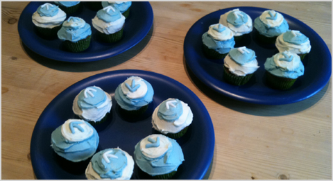 TLD Cupcakes Top Left Design branded cupcakes - Blogging for Business - amazing blogging seminar to teach you all you need to know about blogging